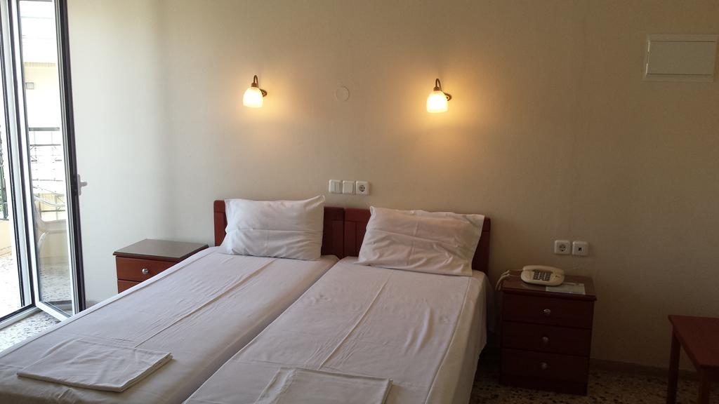 Dimitra Hotel Lutrá Edipszú Szoba fotó