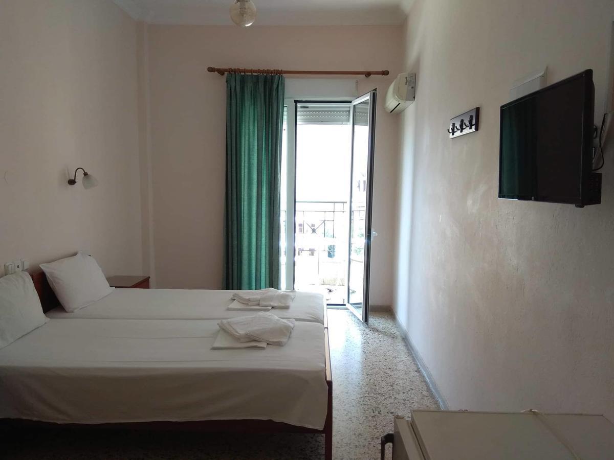 Dimitra Hotel Lutrá Edipszú Kültér fotó